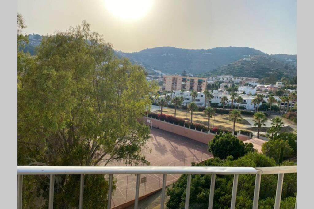 Magnifico Apartamento Con Vistas Al Mar, 1ª Linea Almuñécar Eksteriør billede